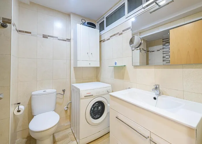 Wintowinrentals Excelente Ubicacion Y Vista Al Mar פואנגירולה