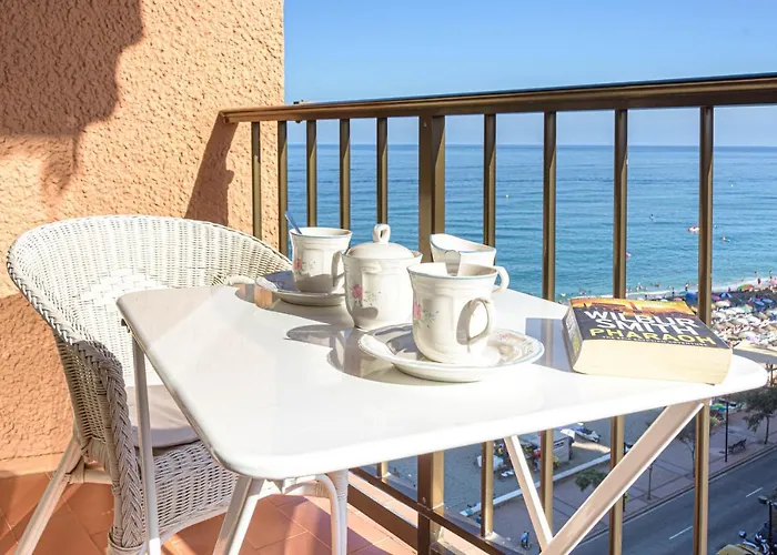 Wintowinrentals Excelente Ubicacion Y Vista Al Mar דירה *