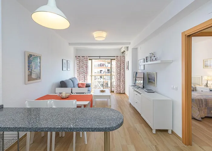 Wintowinrentals Excelente Ubicacion Y Vista Al Mar * פואנגירולה