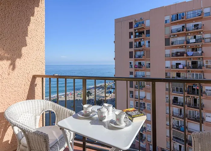 Wintowinrentals Excelente Ubicacion Y Vista Al Mar דירה